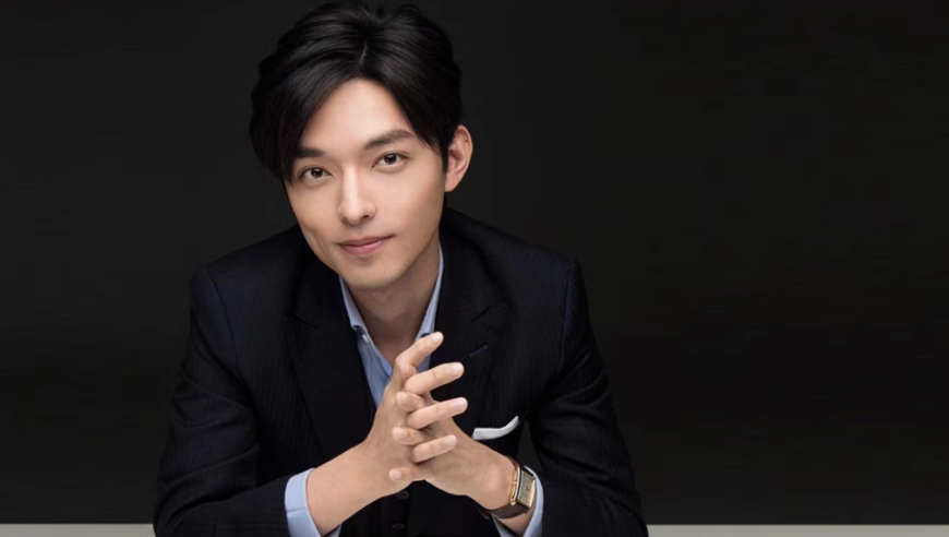 媒体：李嘉诚卖港口不是在商言商,2025澳门今晚开奖结果出来直播了吗频道,收益成语分析落实_铂金版V14.55
